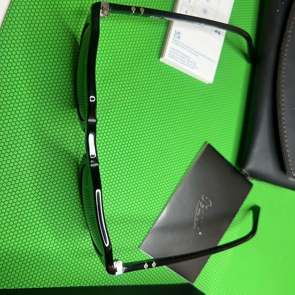 Brand new Persol sunglasses. Unisex main image 4